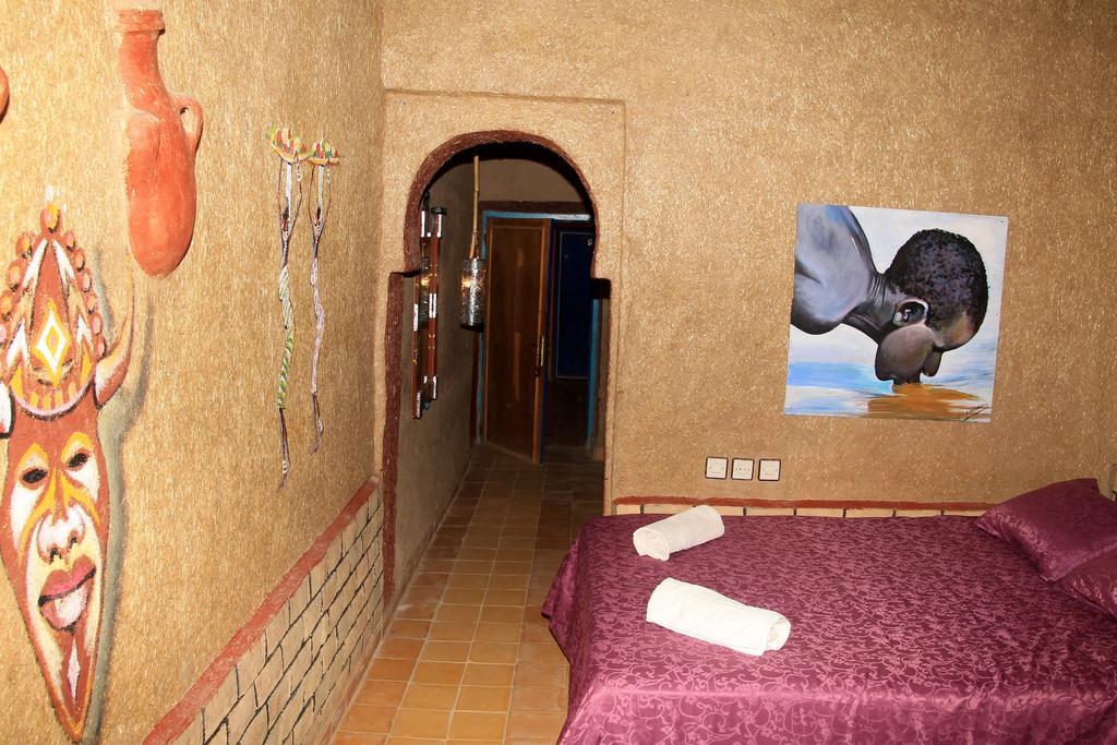 La Gazelle Bleue Hotel Мерцуга Екстериор снимка
