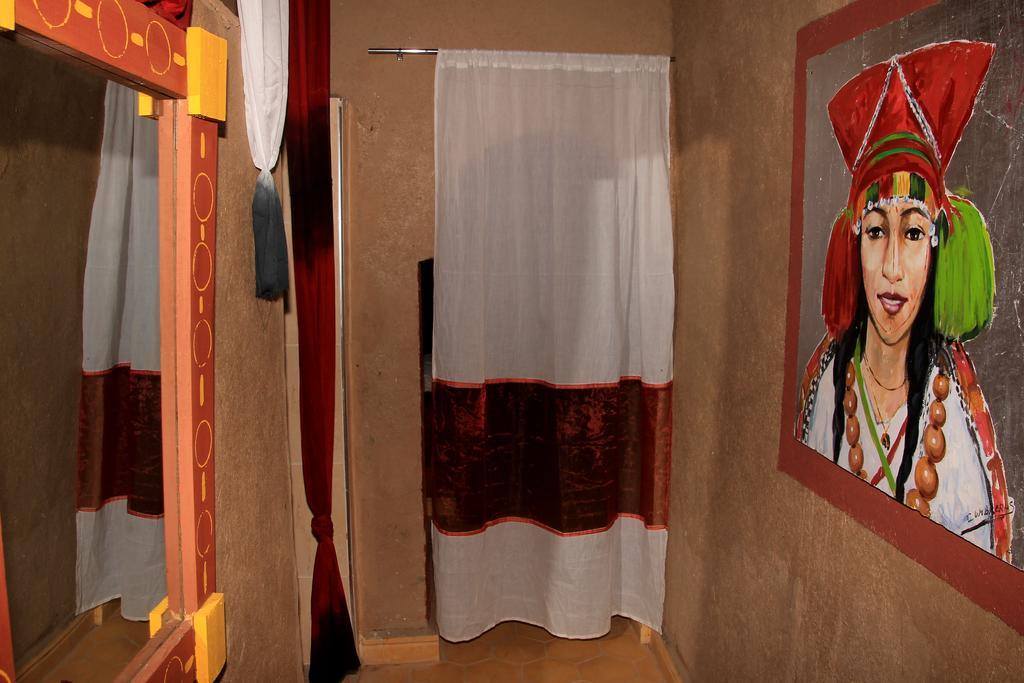 La Gazelle Bleue Hotel Мерцуга Екстериор снимка