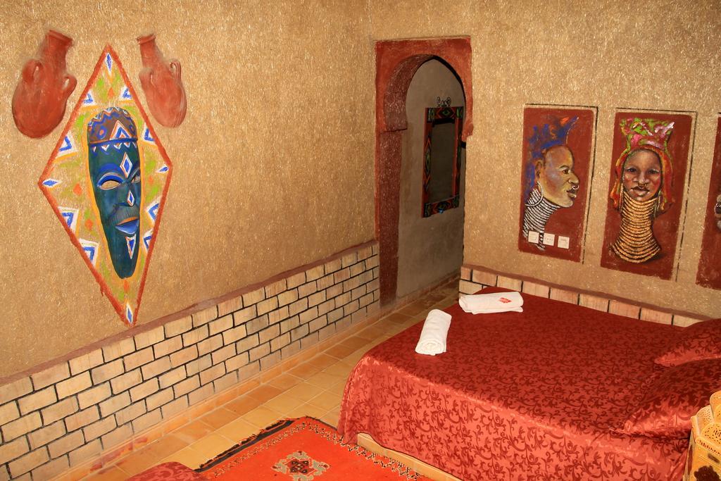 La Gazelle Bleue Hotel Мерцуга Екстериор снимка